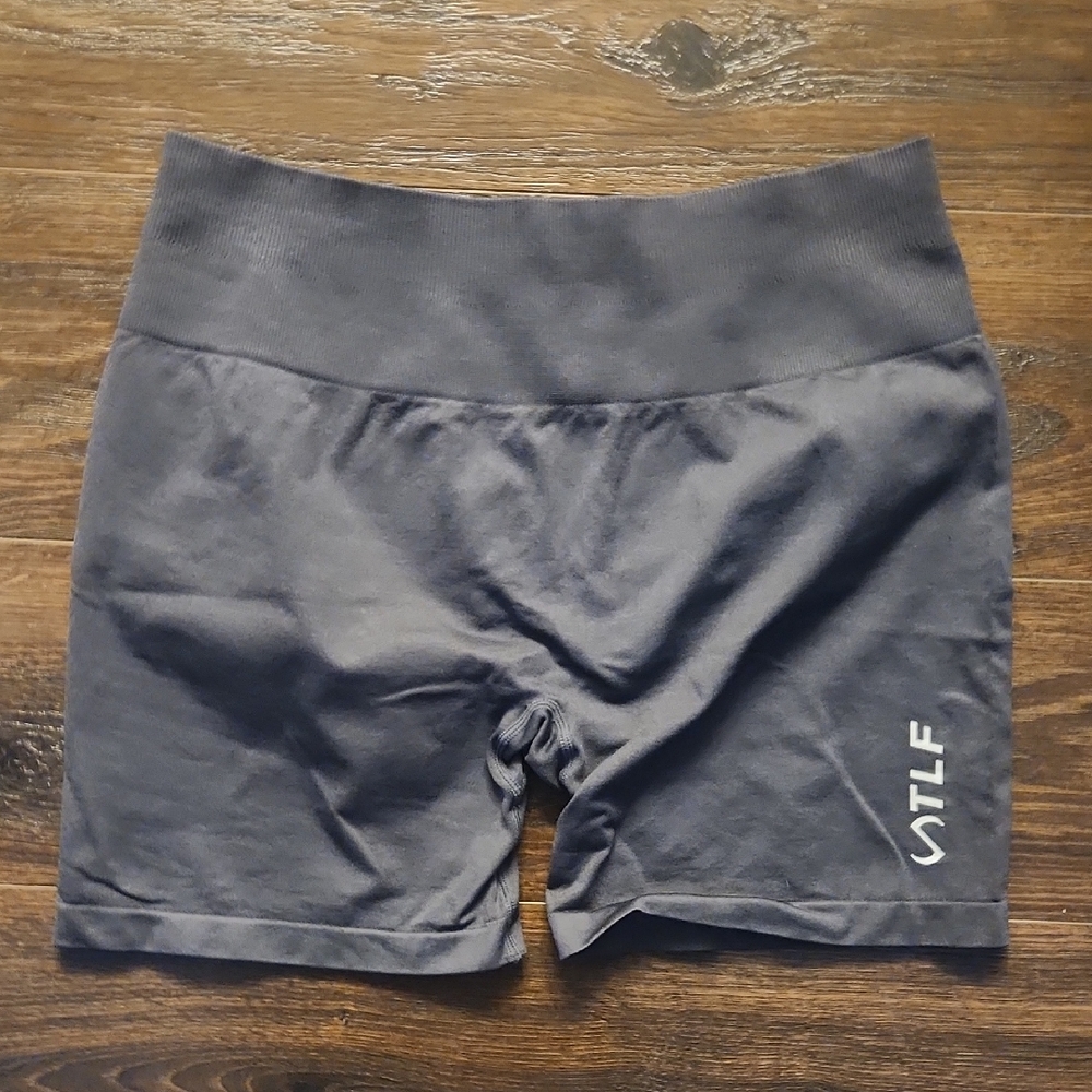 TLF Women's Gray Shorts L